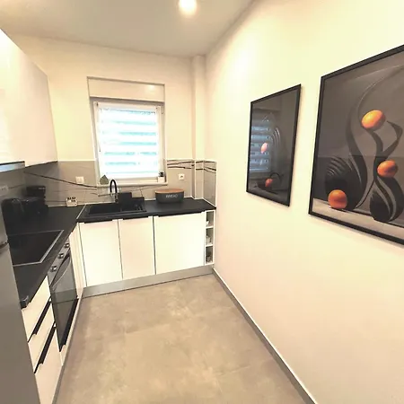 Apartman Town 2 *