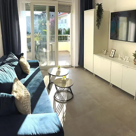 Town 2 Apartman